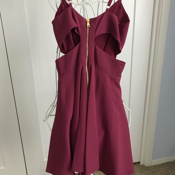Bebe X Naven Magenta Cut Out Mini Dress - Picture 2 of 4